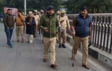 सीएम ने पुलिस अधिकारियों को दिए निर्देश, कहा-सीएए को लेकर प्रदर्शन करने वालों से सख्ती से निपटेंं