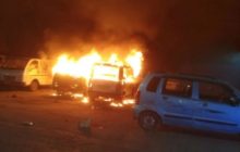 सूरत में लॉकडाउन से परेशान प्रवासी मजदूर सड़कों पर उतरे, वाहनों में की आगजनी और तोड़फोड़