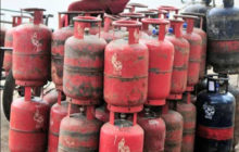 कोरोना संकट के बीच जनता को थोड़ी राहत, 62 रुपये तक घटे LPG सिलेंडर के दाम