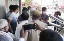 CAA Protest: रिकवरी नोटिस लेकर मौलाना सैफ अब्बास के घर पहुंची पुलिस