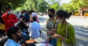 दिल्ली विश्वविद्यालय छात्र संघ ने जारी किया पोस्टर, कैंपस खोलने की मांग को लेकर 29 अक्टूबर को करेगा हड़ताल