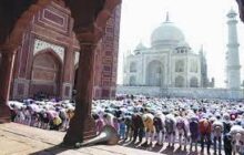 आगरा में दो साल बाद ताजमहल में अदा की गई ईद की नमाज, मथुरा की ईदगाह मस्जिद में अकीदतमंदों ने की अमन-चैन की दुआ