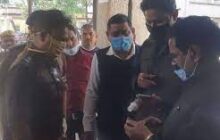 अंबेडकरनगर में घरेलू कलह से परेशान युवक ने एसपी दफ्तर में पिया जहर, पत्‍नी के अवैध संबंधों के शक में चल रहा था व‍िवाद, पहुंचाया गया अस्पताल