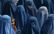 महिलाओं पर शिकंजा कसने के लिए अपने प्रतिबंधों में तालिबान ने सुनाया नया फरमान, बुर्का पहनने का दिया आदेश